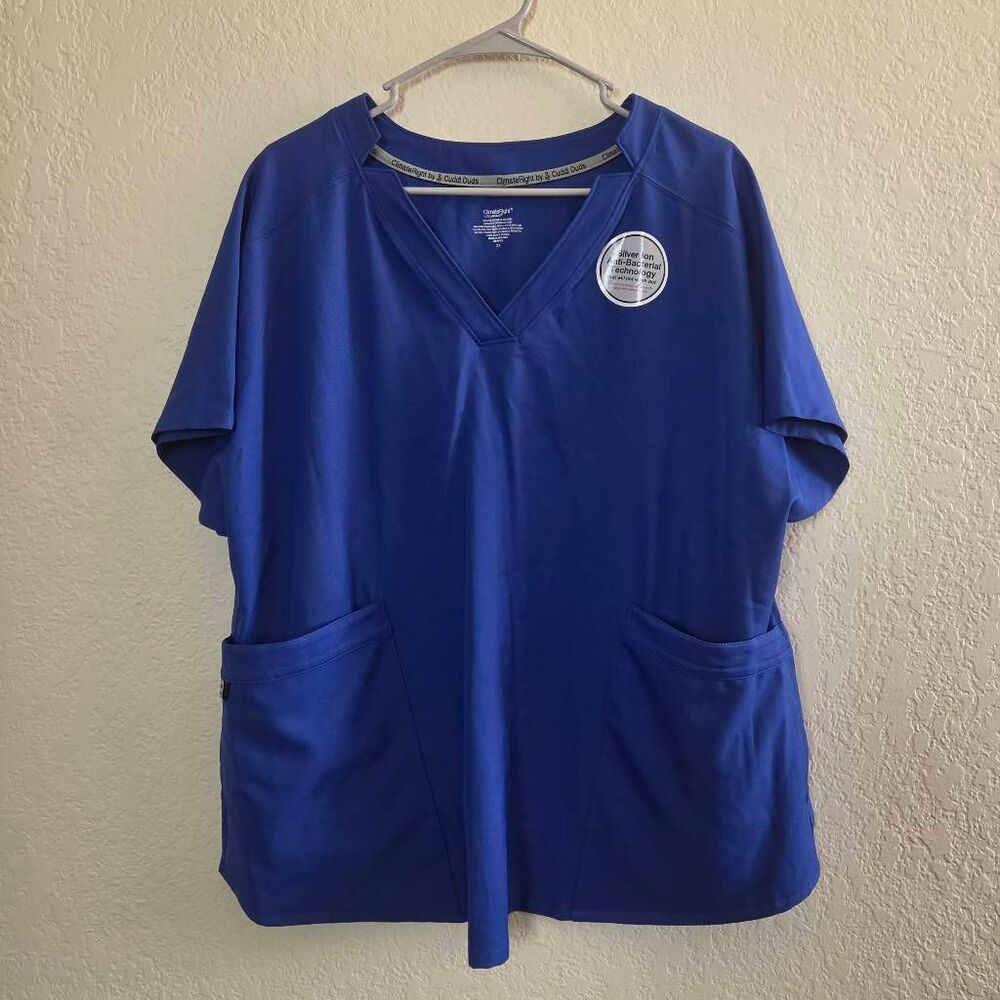 NWOT Cuddl Duds ClimateRight Scrub Top